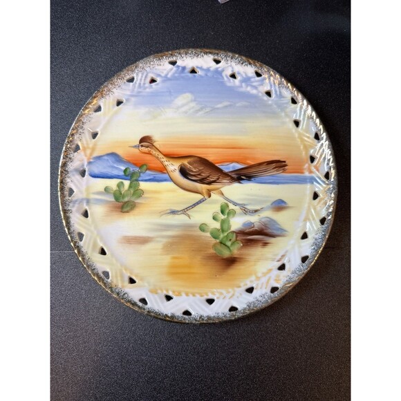 Vintage Arkansas Roadrunner 8.25" Souvenir Plates Pair Cut-Out Gold Trim - Picture 5 of 7